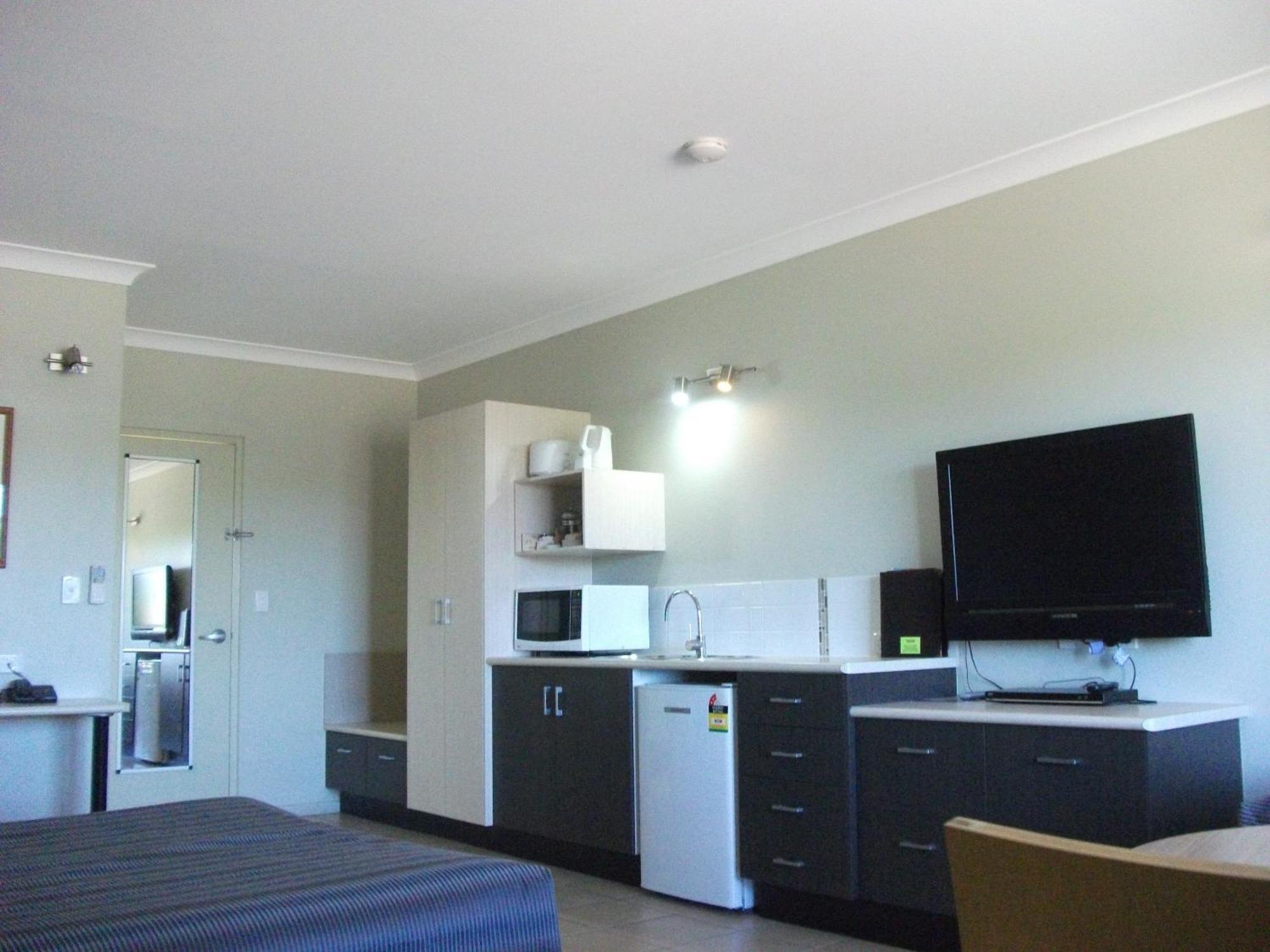 Spinifex Motel And Serviced Apartments Mount Isa Pokoj fotografie