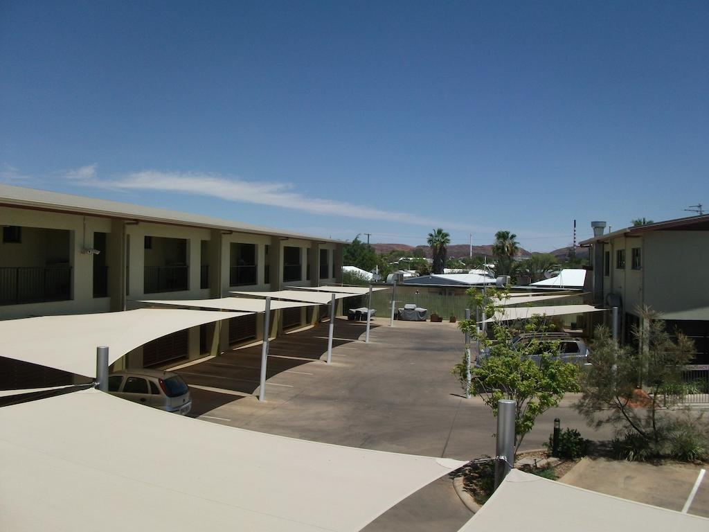 Spinifex Motel And Serviced Apartments Mount Isa Exteriér fotografie