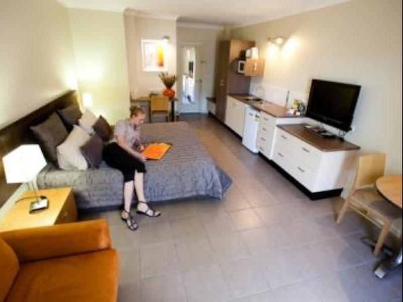Spinifex Motel And Serviced Apartments Mount Isa Exteriér fotografie
